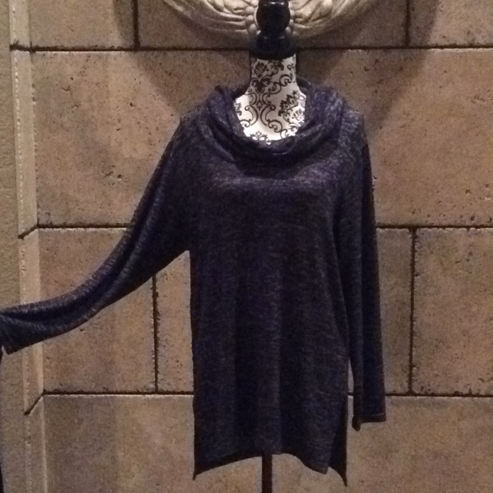 Cowl neck long sleeve top